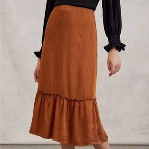 NWOT cloth & stone dona flounced midi skirt